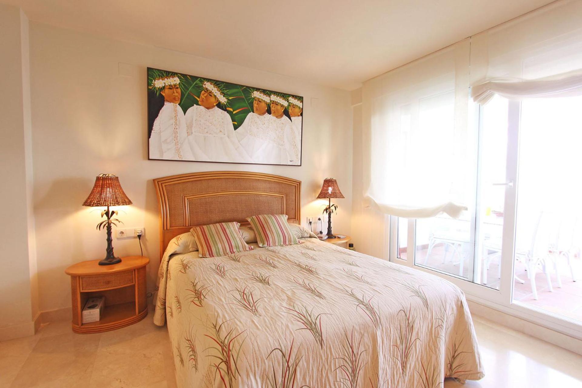 1105 Beachfront Golden Mile * Marbella